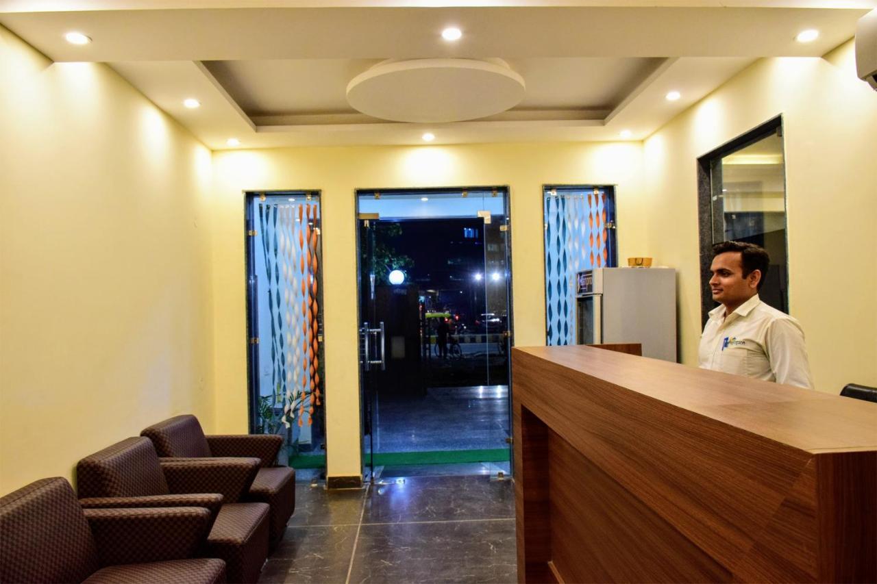 Hotel When In Gurgaon - Opposite To Artemis Hospital Екстериор снимка